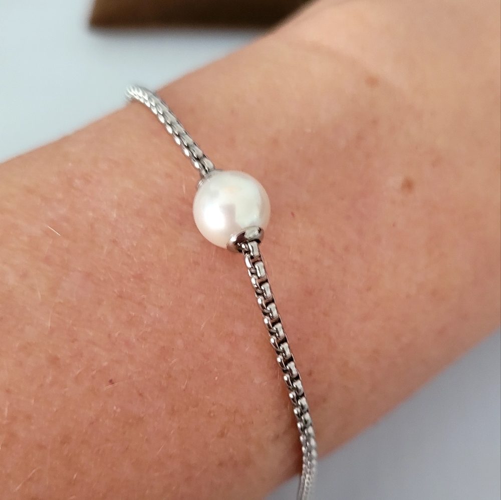 ALOR Stainless Steel Pearl Bracelet - Picture 3 of 4